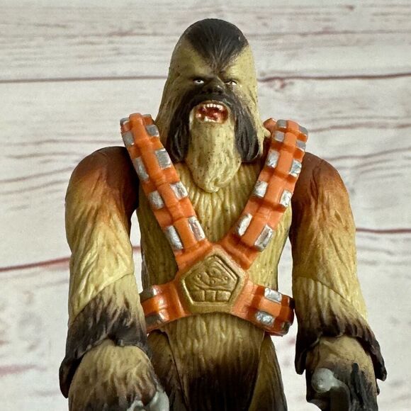 Star Wars Revenge of the Sith Wookie Warrior with Squeeze Leg Action Hasbro 2004 - Picture 6 of 6